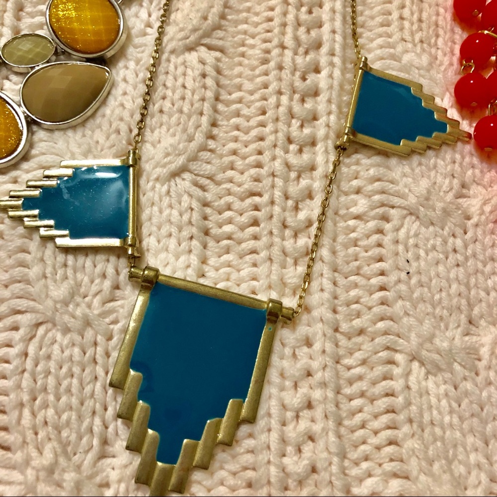 Statement necklace bundle - Picture 4 of 5